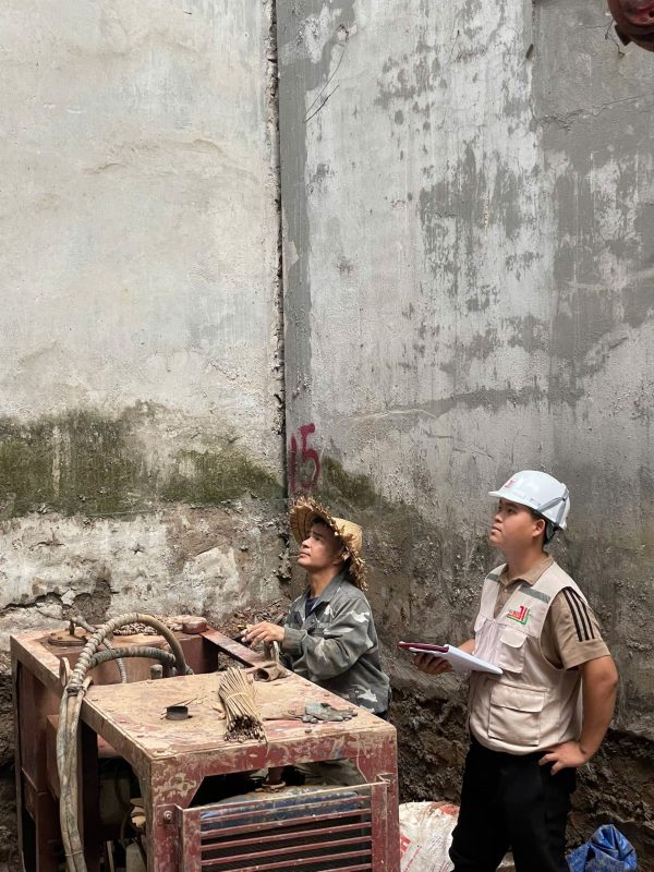 Z5730675588524 6a22ec45f8025a8603252bc9385bc690