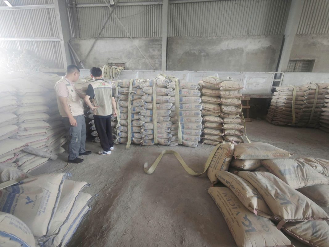 Z7055141269376 49549ddddc0cb3589ff2eb1a917b2bf8